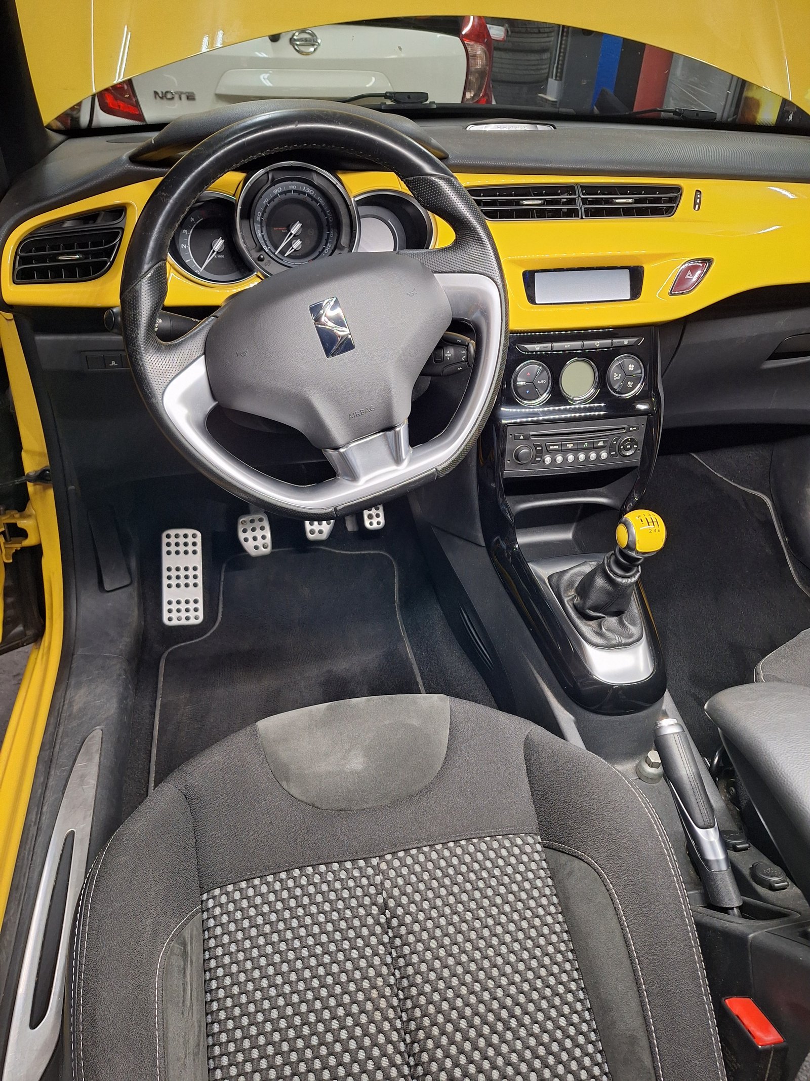 Citroen DS3 Sport Chic 1.6 HDI Turbo